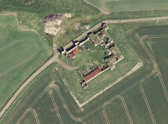 Ariel photo of Barnes Castle ruin, from 1594.